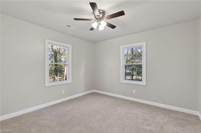 2 Clarendon CT, Williamsburg, VA 23188