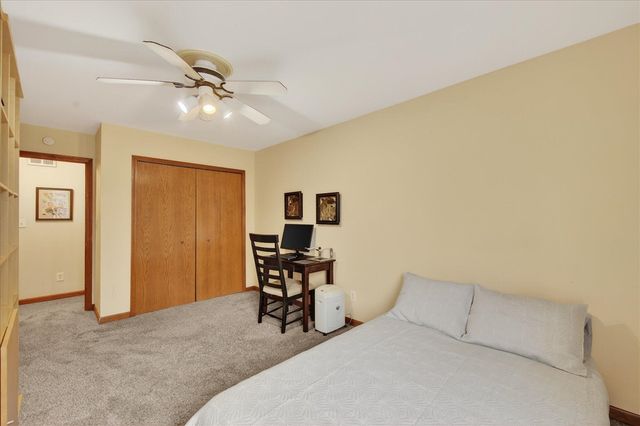 768 Watersedge Drive, Ann Arbor, MI 48105