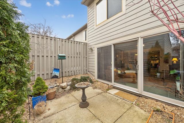 768 Watersedge Drive, Ann Arbor, MI 48105