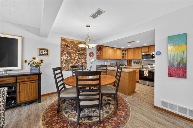 768 Watersedge Drive, Ann Arbor, MI 48105