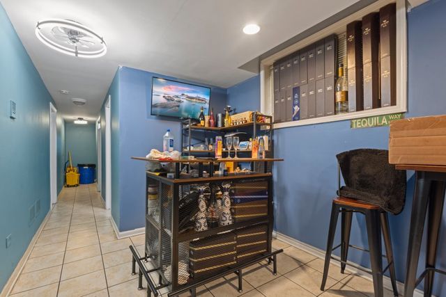 949 W 51st Street, Chicago, IL 60609