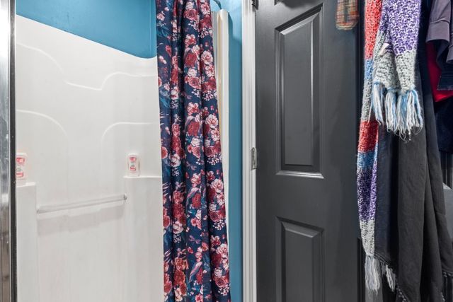 949 W 51st Street, Chicago, IL 60609