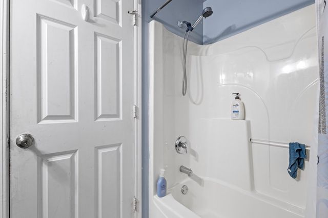 949 W 51st Street, Chicago, IL 60609