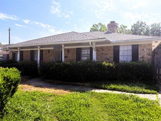 3908 Balcones Drive, Houston, TX 77034