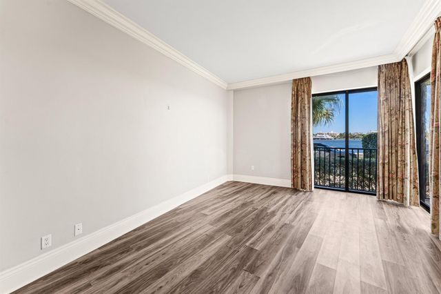 1200 S Flagler Drive 101, West Palm Beach, FL 33401