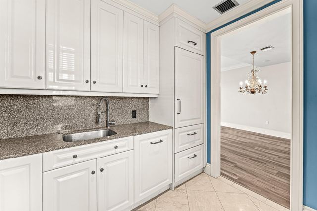 1200 S Flagler Drive 101, West Palm Beach, FL 33401