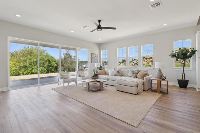 39127 Corte Venture, Temecula, CA 92592