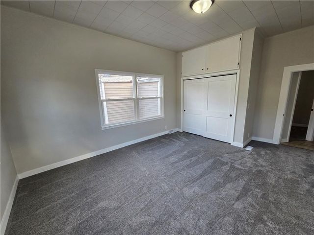 3118 N 11th Street, St Joseph, MO 64505