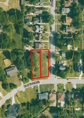 2406 N Boston Avenue, Tulsa, OK 74106