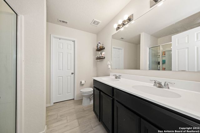 12033 CANYON ROCK LN, San Antonio, TX 78254