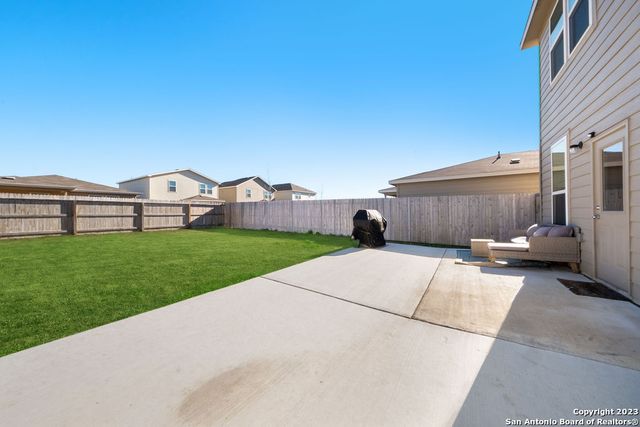 12033 CANYON ROCK LN, San Antonio, TX 78254