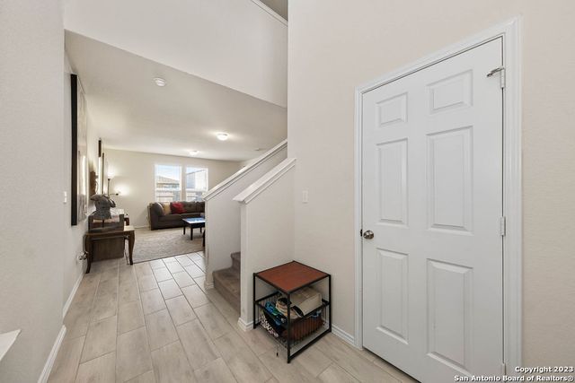 12033 CANYON ROCK LN, San Antonio, TX 78254