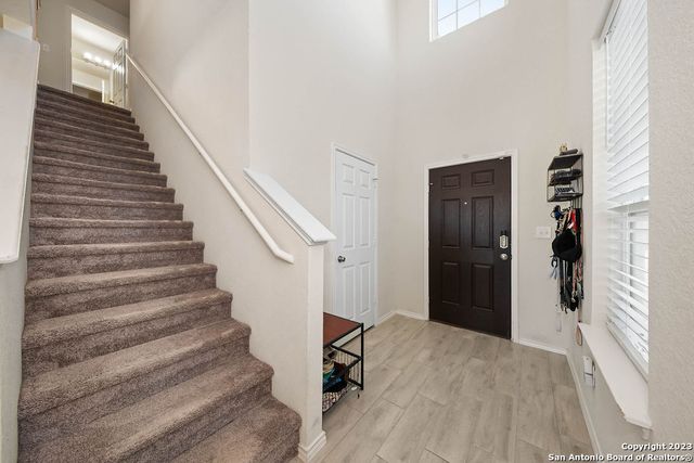 12033 CANYON ROCK LN, San Antonio, TX 78254