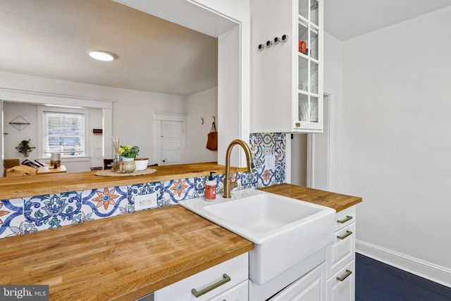 3124 CHESTNUT AVE, Baltimore, MD 21211