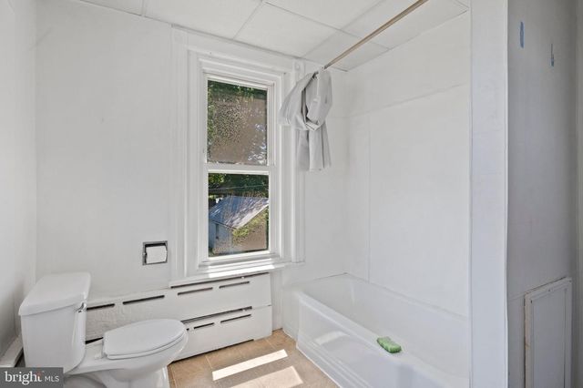 414 W WALNUT ST, Kutztown, PA 19530