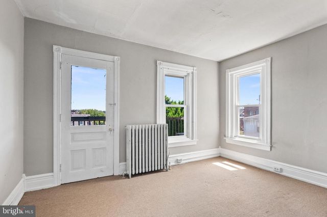 414 W WALNUT ST, Kutztown, PA 19530