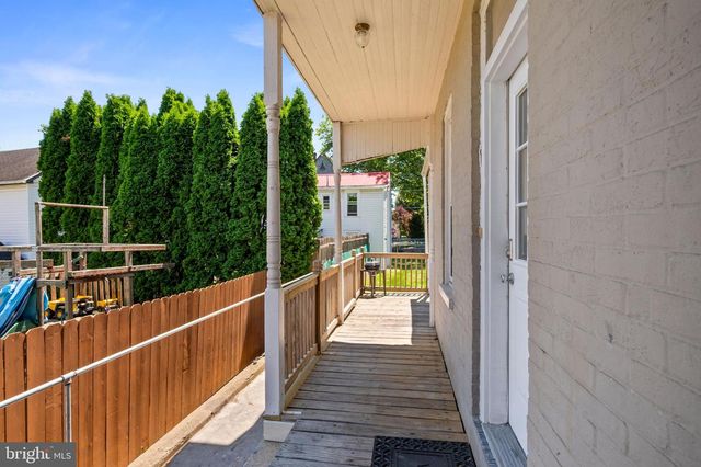 414 W WALNUT ST, Kutztown, PA 19530