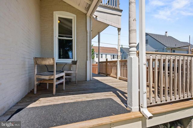 414 W WALNUT ST, Kutztown, PA 19530