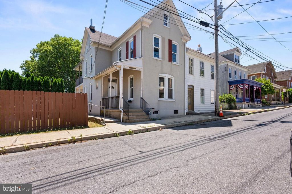 414 W WALNUT ST, Kutztown, PA 19530