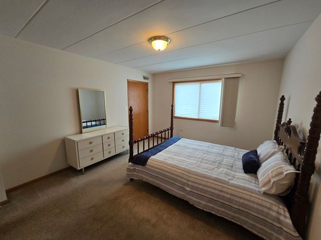 13950 Lavergne Avenue 908, Crestwood, IL 60418