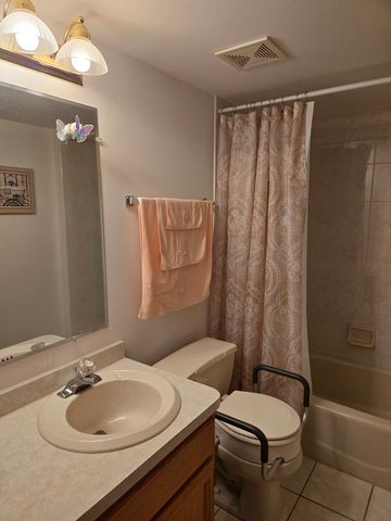 13950 Lavergne Avenue 908, Crestwood, IL 60418
