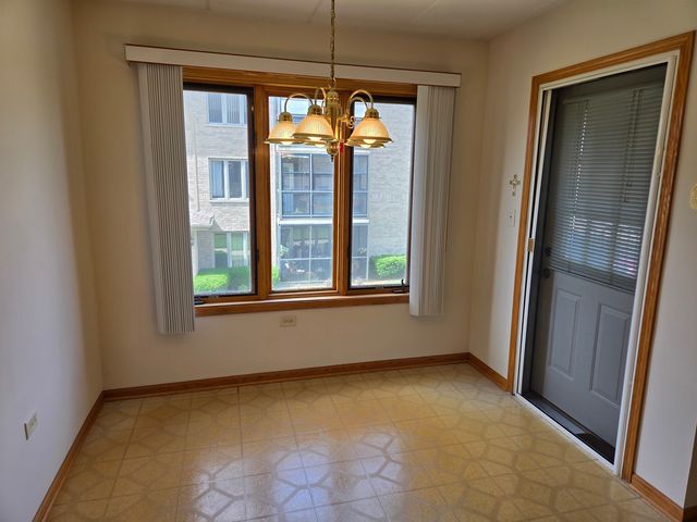 13950 Lavergne Avenue 908, Crestwood, IL 60418