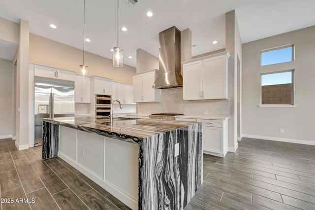 20658 W BERRIDGE Lane, Buckeye, AZ 85396