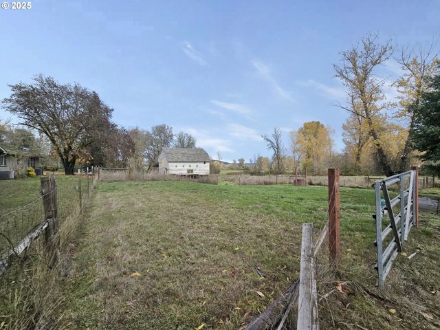 3249 MELROSE Rd, Roseburg, OR 97471