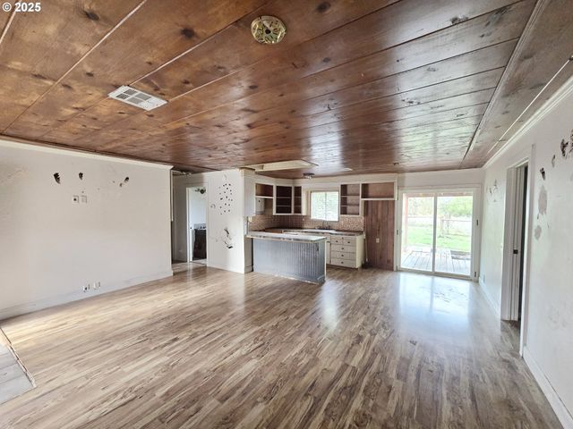 3249 MELROSE Rd, Roseburg, OR 97471