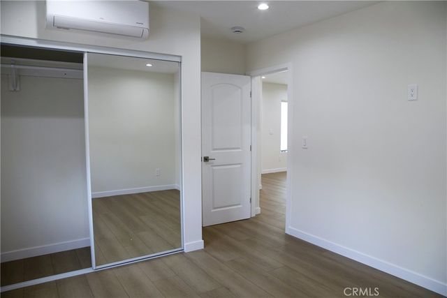 2251 N Catalina Street, Burbank, CA 91207