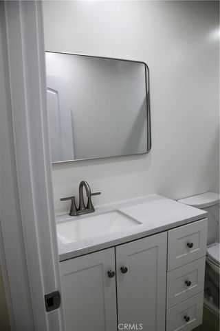 2251 N Catalina Street, Burbank, CA 91207