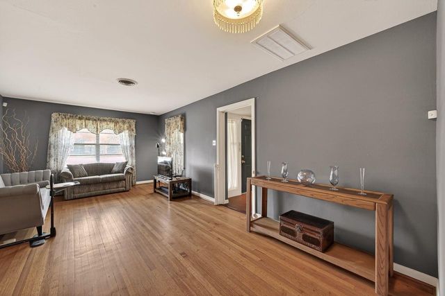 5218 Lido Lane, Houston, TX 77092