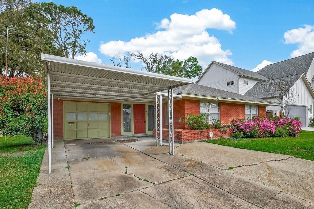 5218 Lido Lane, Houston, TX 77092