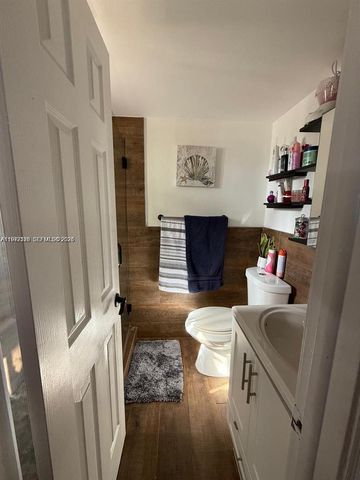 5290 W 21st Ct 307, Hialeah, FL 33016