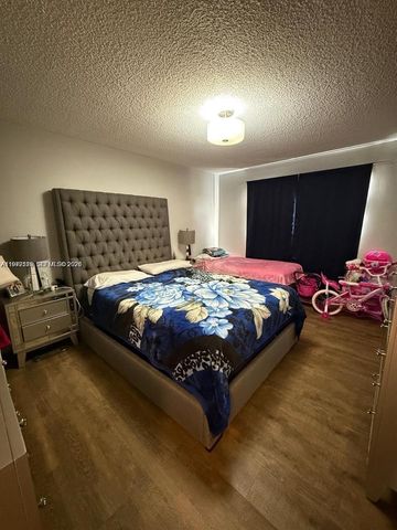 5290 W 21st Ct 307, Hialeah, FL 33016