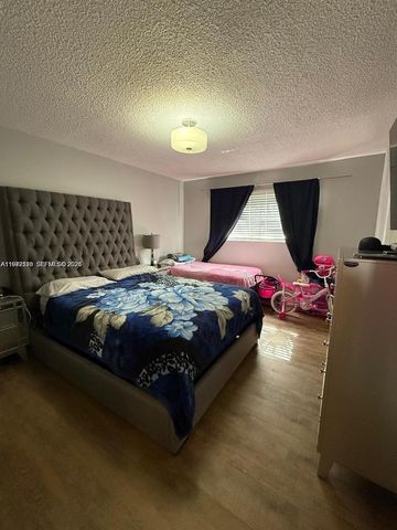 5290 W 21st Ct 307, Hialeah, FL 33016