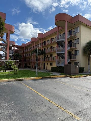 5290 W 21st Ct 307, Hialeah, FL 33016