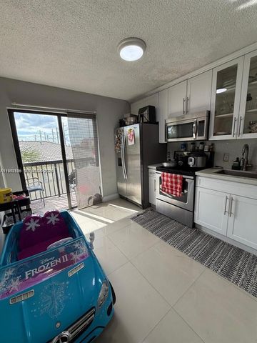 5290 W 21st Ct 307, Hialeah, FL 33016