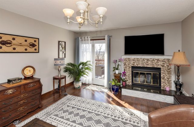 6132 Terrace Drive, Johnston, IA 50131