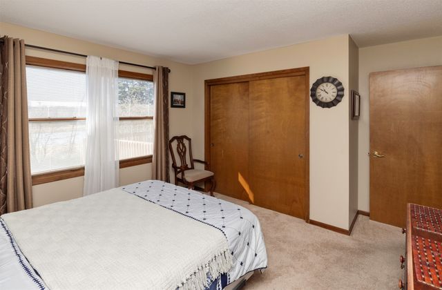 6132 Terrace Drive, Johnston, IA 50131