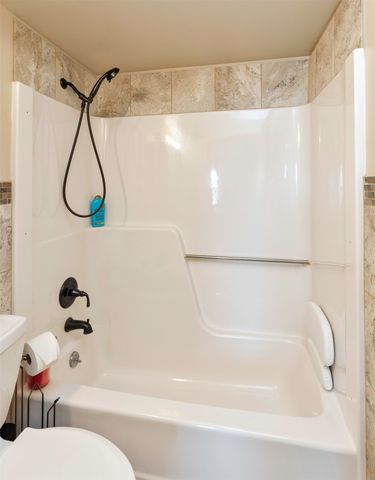 6132 Terrace Drive, Johnston, IA 50131