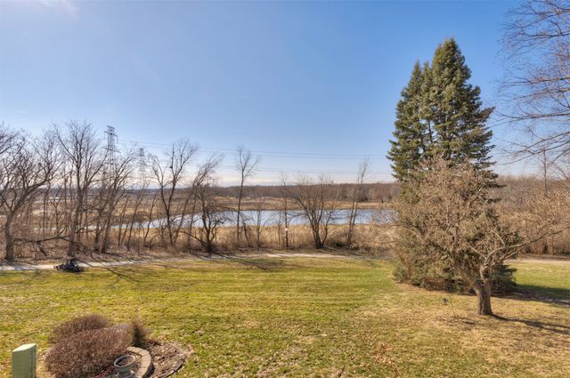 6132 Terrace Drive, Johnston, IA 50131