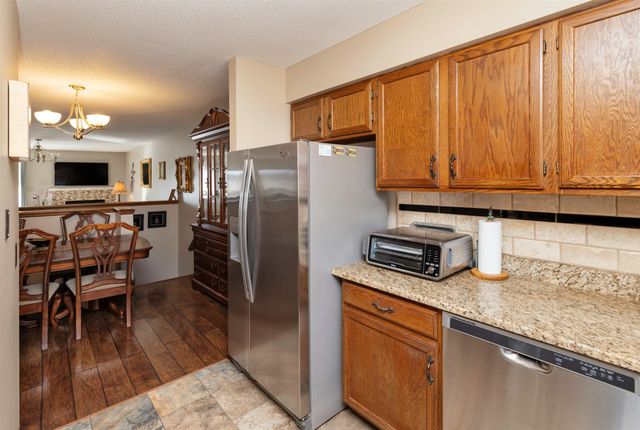 6132 Terrace Drive, Johnston, IA 50131