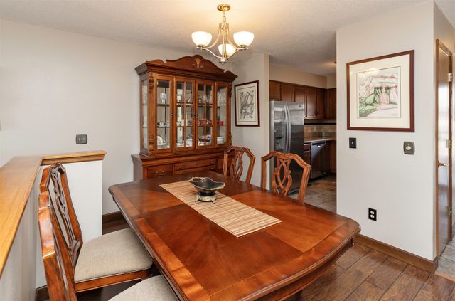 6132 Terrace Drive, Johnston, IA 50131