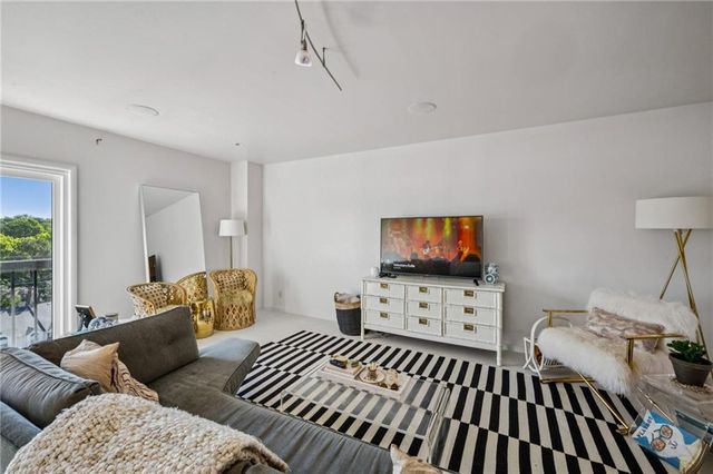587 Virginia Avenue NE 1009, Atlanta, GA 30306