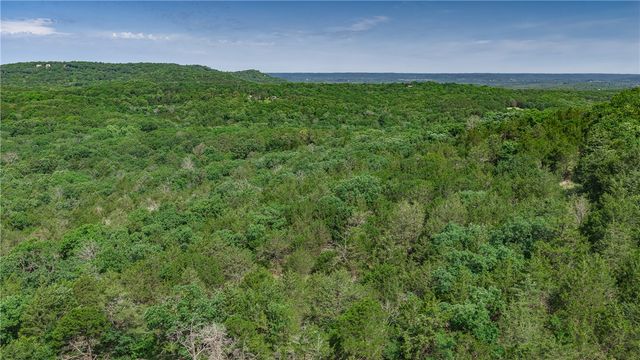 630 CR-2560, Eureka Springs, AR 72631