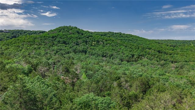 630 CR-2560, Eureka Springs, AR 72631
