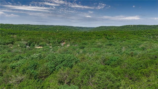 630 CR-2560, Eureka Springs, AR 72631