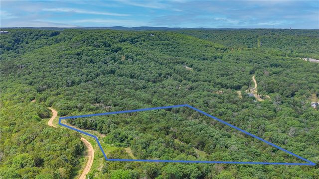 630 CR-2560, Eureka Springs, AR 72631