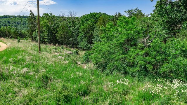 630 CR-2560, Eureka Springs, AR 72631